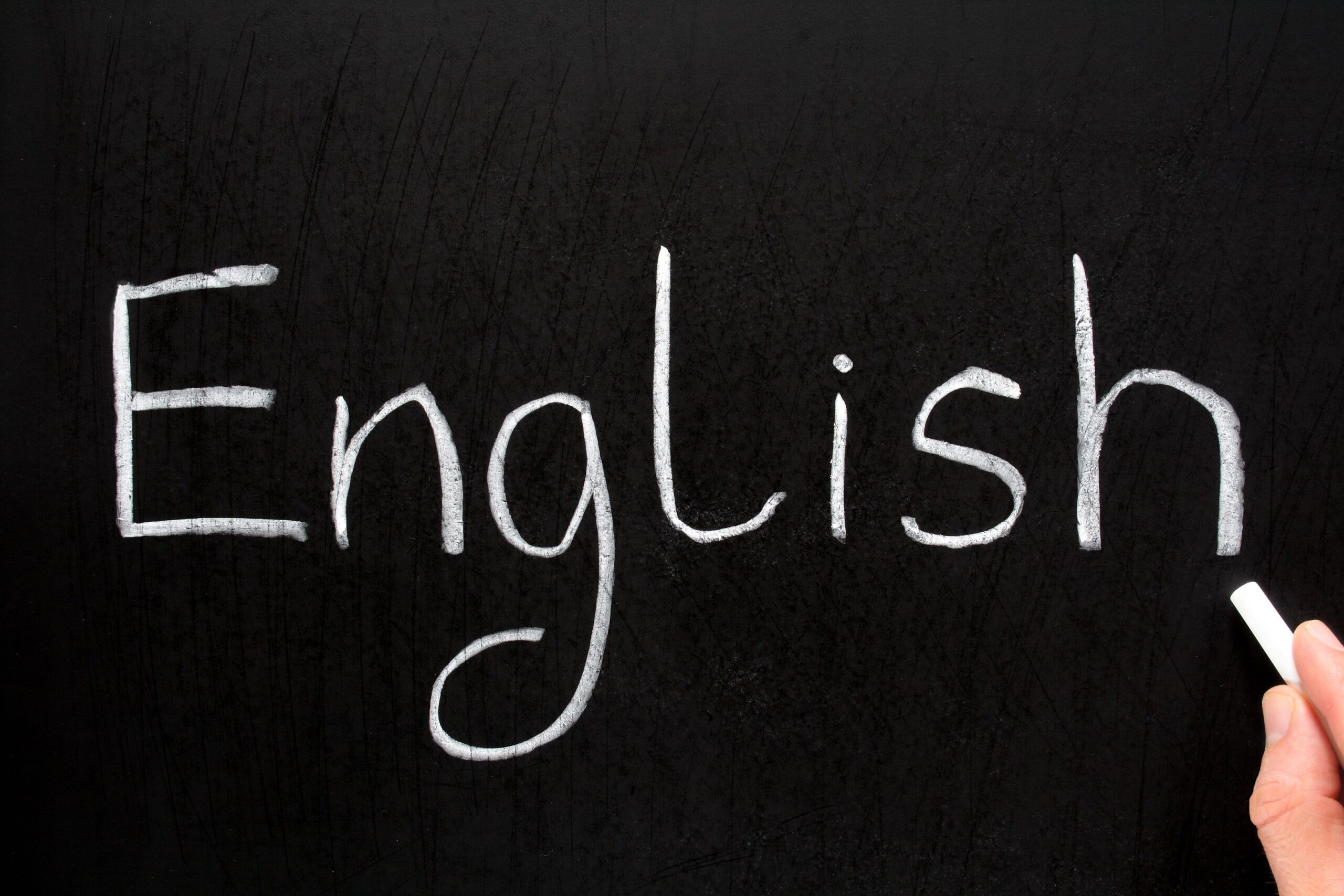 حل اسئلة درس Language reference and revision مادة Flying High 5 فلاينق هاي 5 ثانوى 1442 هـ..