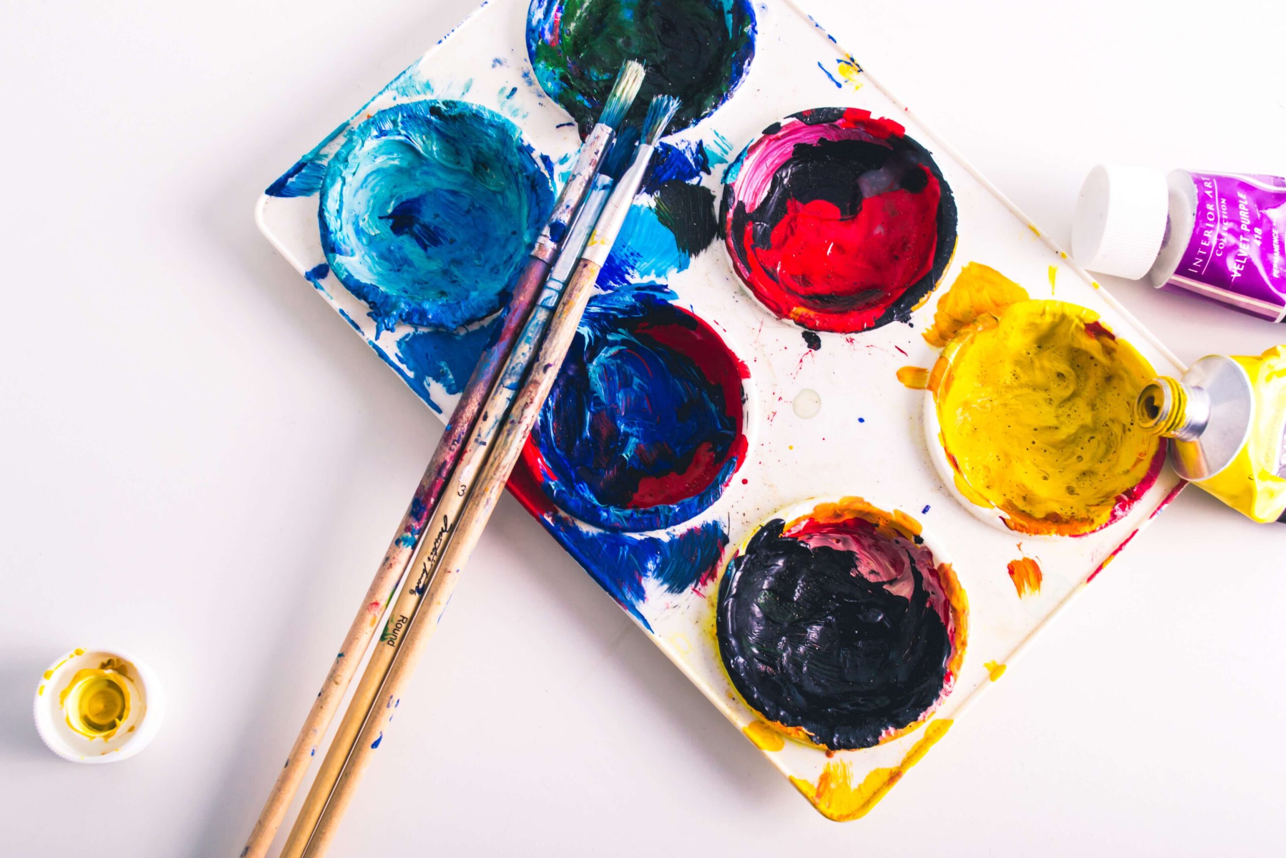 مهارات مادة التربية الفنية درس رسم المنظور مقررات 1442 هـ