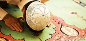 حل أسئلة مادة الفقة درس شروط الصلاة (2) الصف الثالث الابتدائي الفصل الدراسى الاول