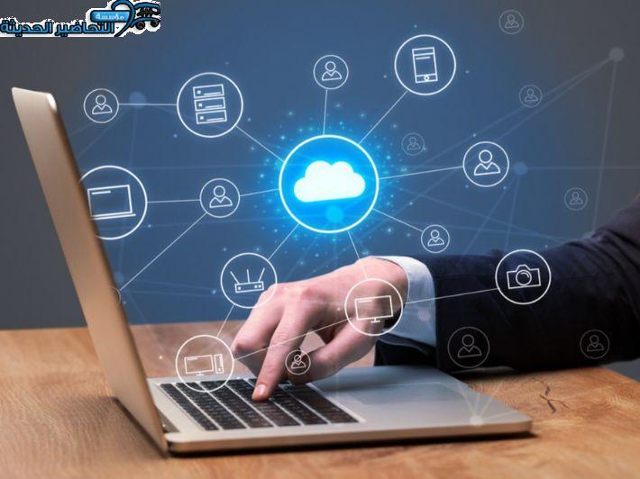 رقمنة المناهج الدراسية